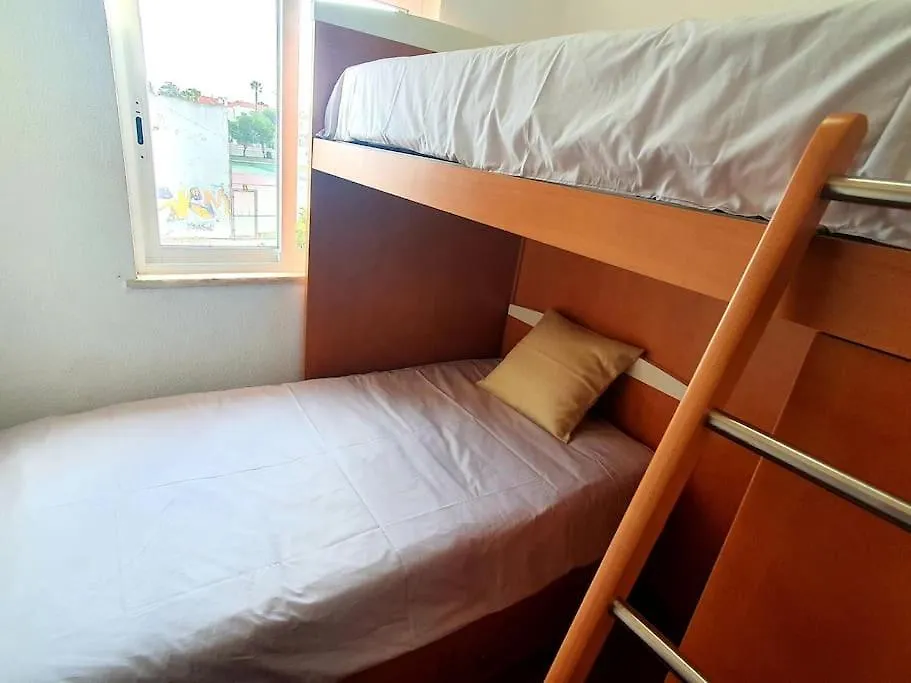 Holiday home Lovely Beach House Moradia V4 Com Piscina Altura Portugal